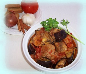 Cretan diet recipe meat aubergine