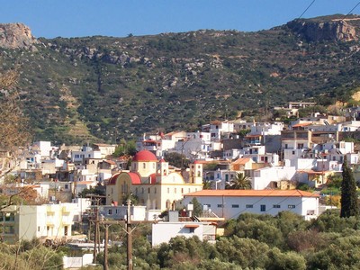 Quaint Villages showing a Cretan village on the hillside