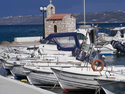 Harbour and tiny church Kalyves